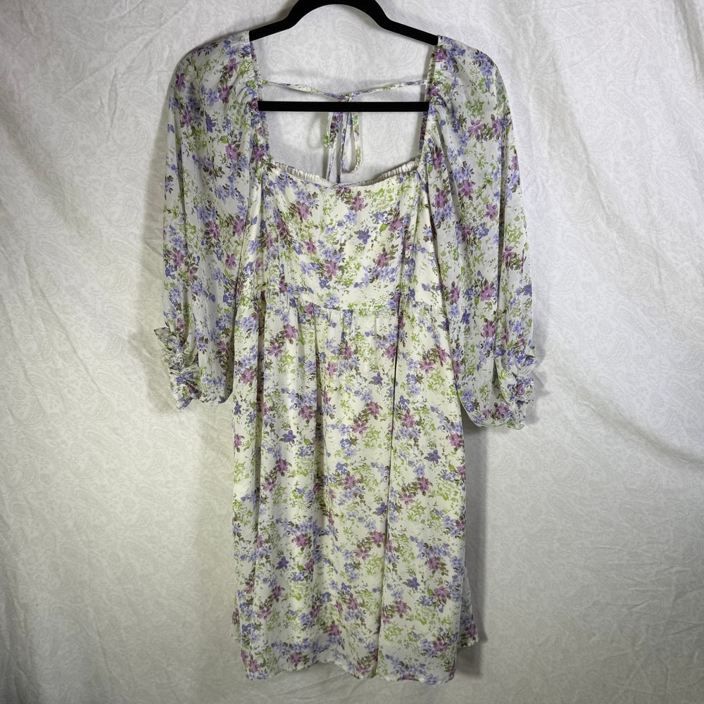 Staccato Floral Puff Sleeve Mini Dress XL White Purple Smocked Back 71403B-SC
